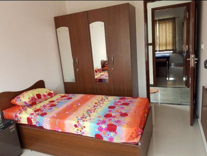 Bed and Breakfast Suyash Pg - Melange Bangalore Exterior foto
